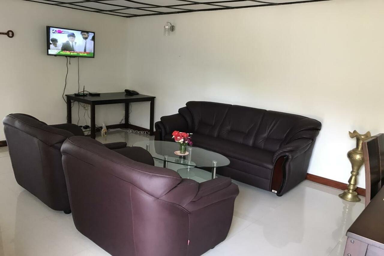 Aerizo Bungalow & Tours 누와라 엘리야 외부 사진