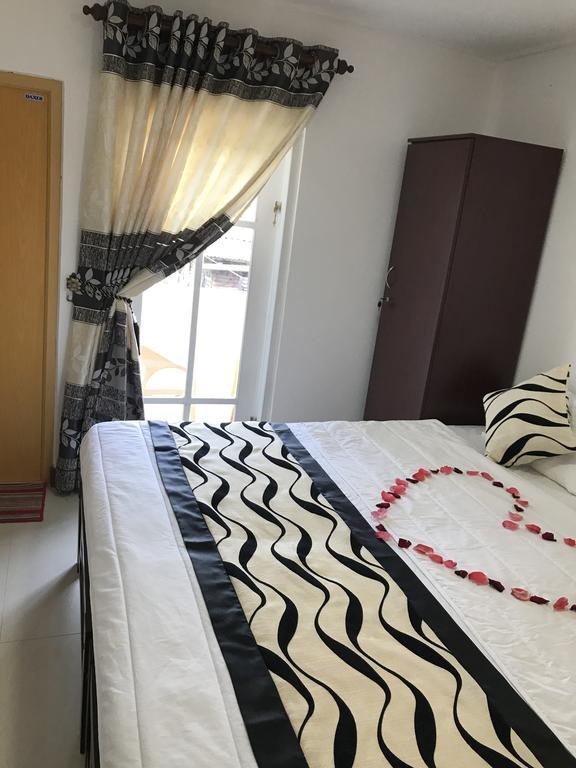 Aerizo Bungalow & Tours 누와라 엘리야 외부 사진